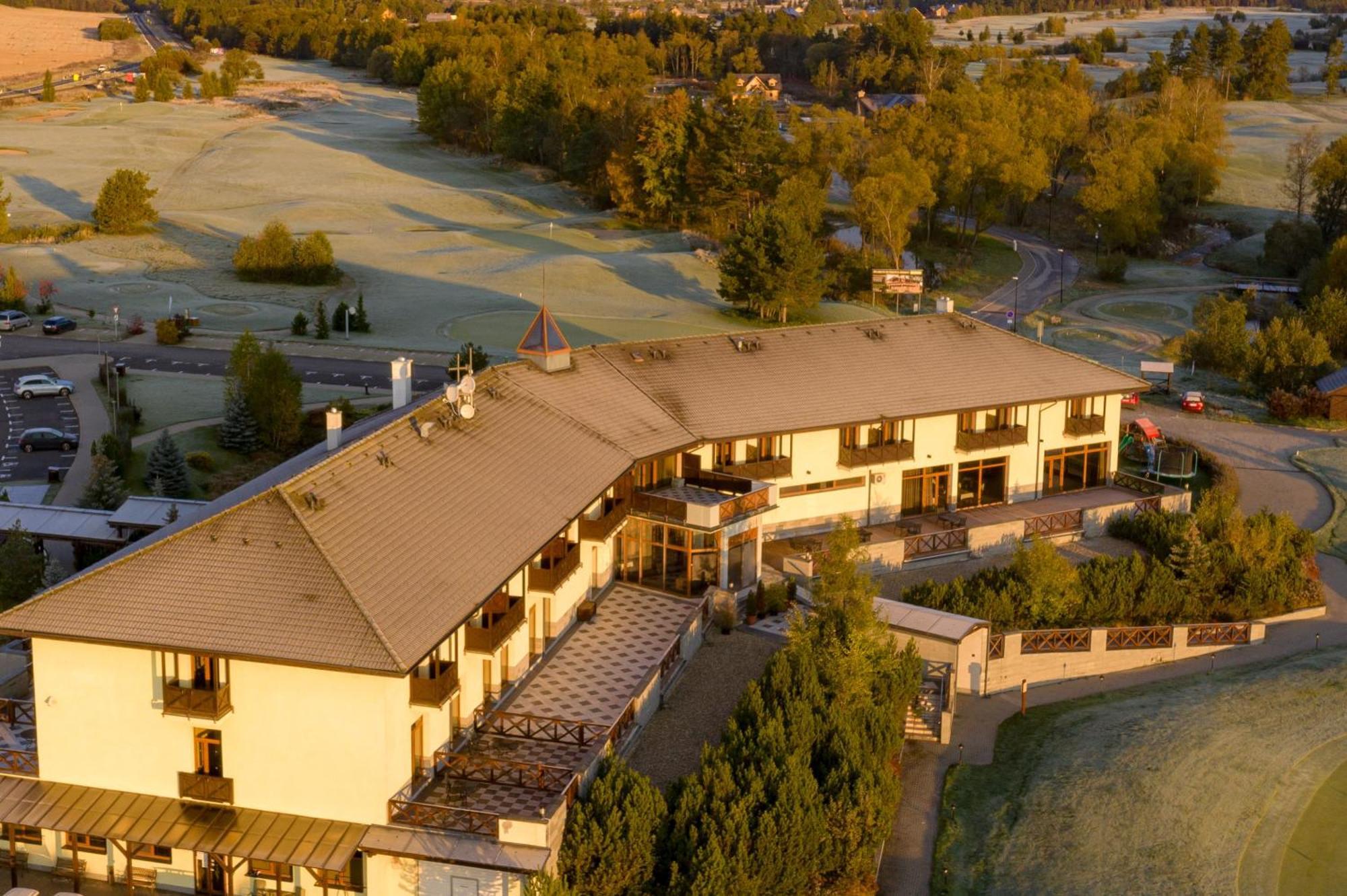 Hotel International Vel'ka Lomnica Exterior photo